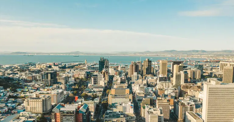 5 Ways HLBNGA Outperforms Global Providers in Sanctions and PEP Screening